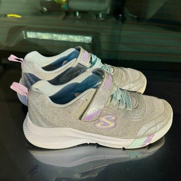 Skechers Dreamy Lites Sneakers Big‎ Girl Size 3 Gray Shoes - Picture 3 of 12